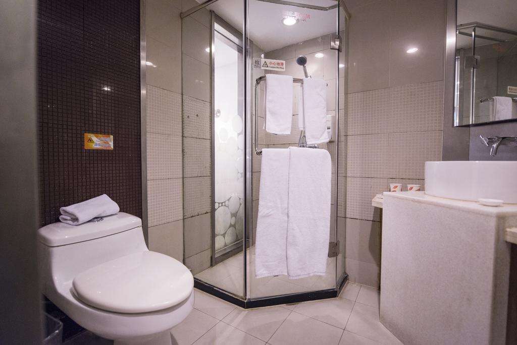 Motel Shanghai Hongqiao Beixinjing Metro Station Tianshan Road Exterior photo